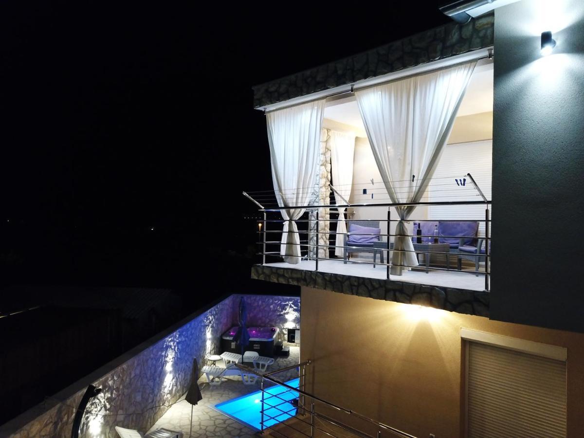 Apartments Adriana บิลิเซ ภายนอก รูปภาพ