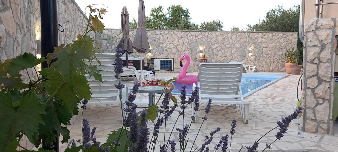 Apartments Adriana บิลิเซ ภายนอก รูปภาพ