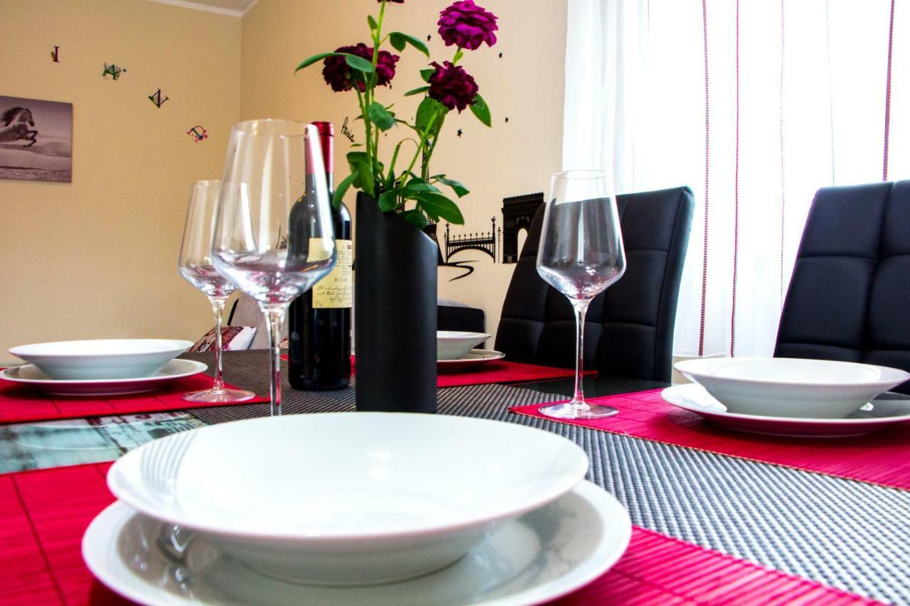 Apartments Adriana บิลิเซ ภายนอก รูปภาพ